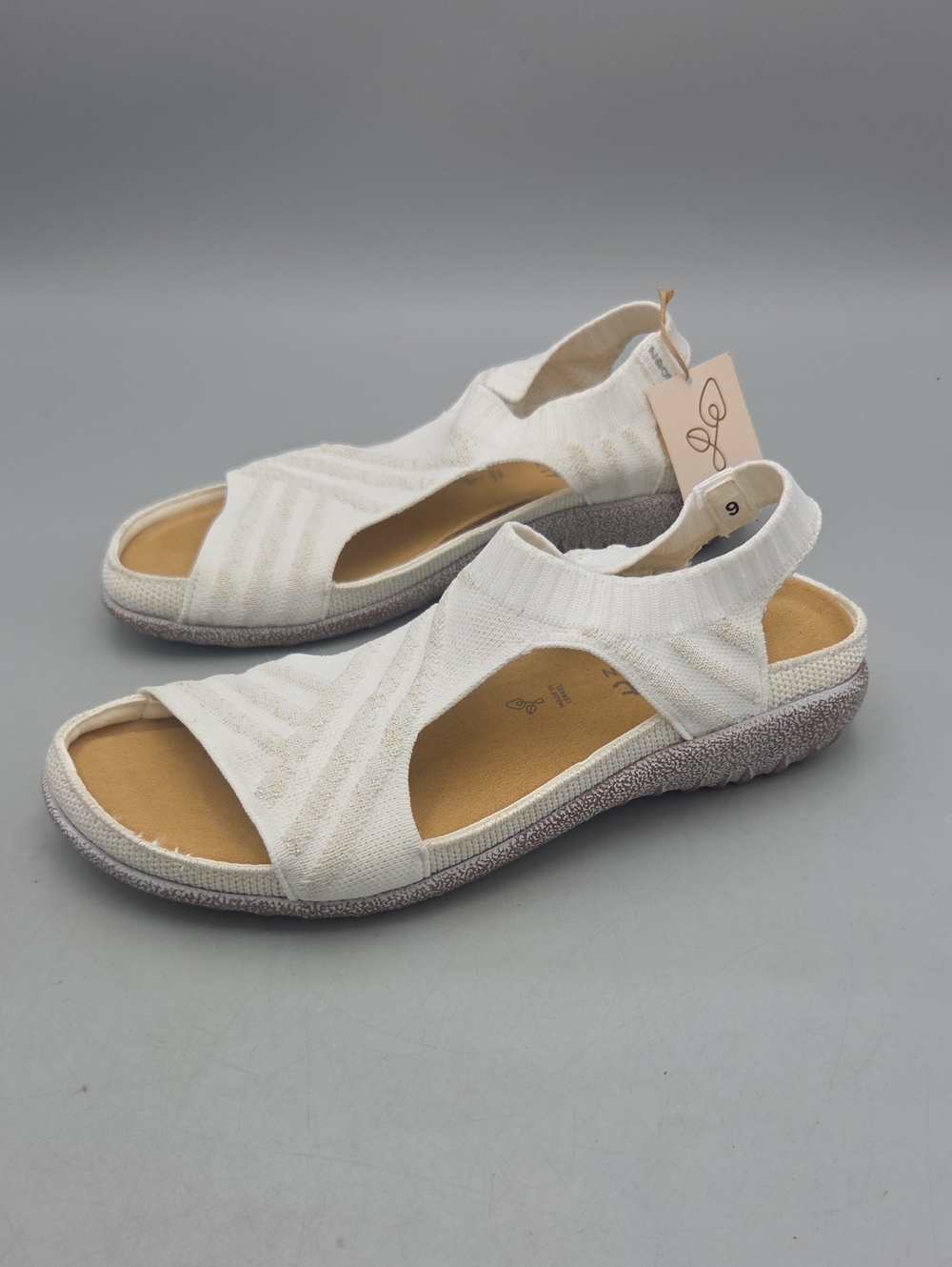 Naot- Kawhia Sandals Vegan White Women 5 New